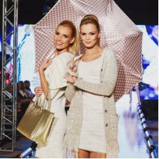 Парасолька «Айворі» з горошком